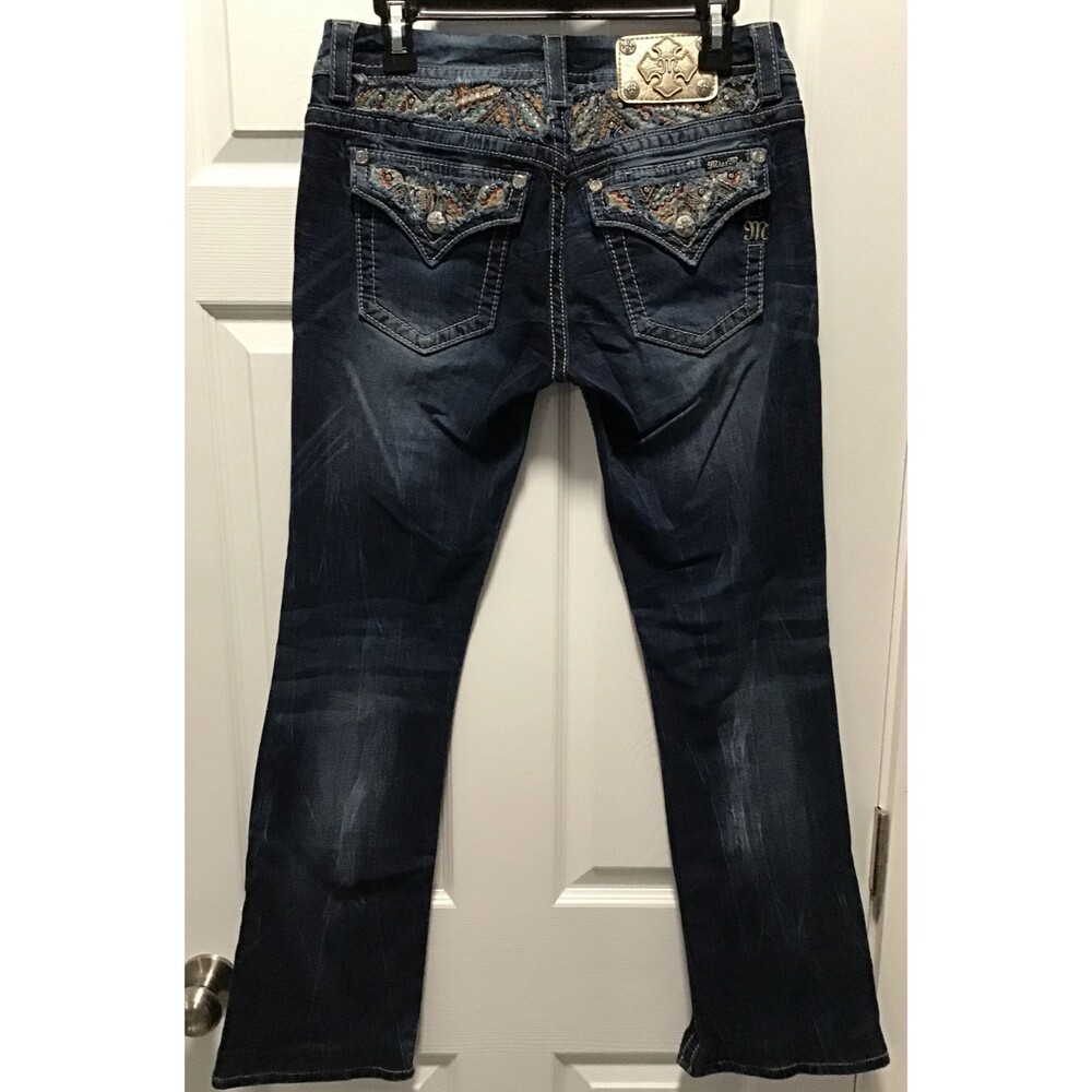 EUC Miss Me Signature Boot Jeans Size 29 Women’s Dark Wash Embellished Pockets